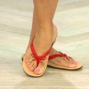 Vionic New Bella ll Slip On Thong Sandals Woven Embossed Classic Orthotic NWOT